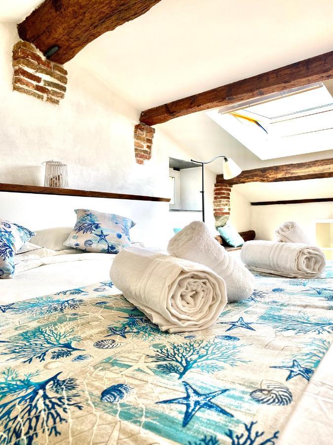Cozy Loft Marina View Apartment ซาโวนา ภายนอก รูปภาพ