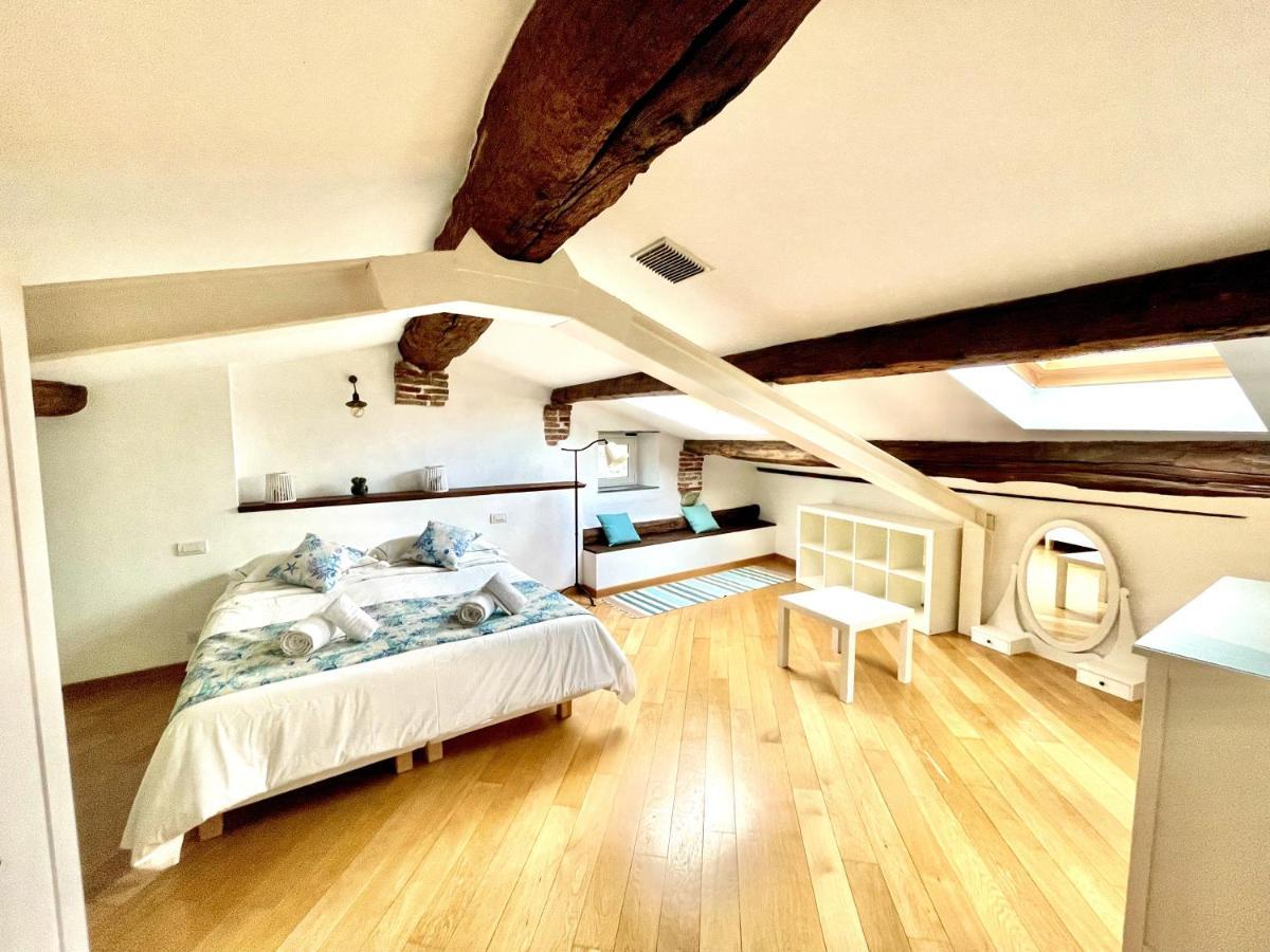 Cozy Loft Marina View Apartment ซาโวนา ภายนอก รูปภาพ