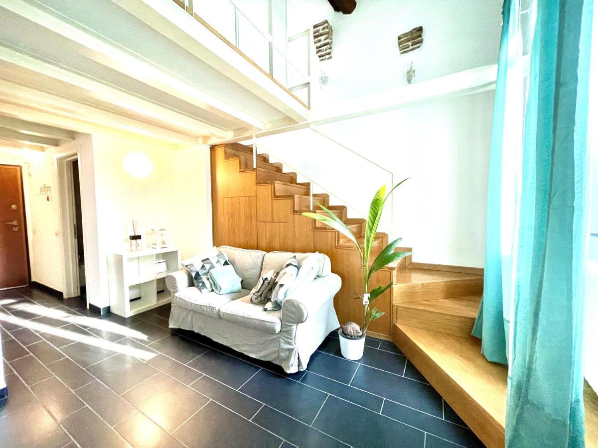 Cozy Loft Marina View Apartment ซาโวนา ภายนอก รูปภาพ